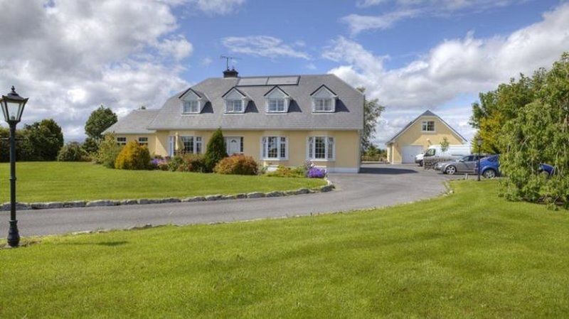 Ashfield House B&B Cong Dış mekan fotoğraf