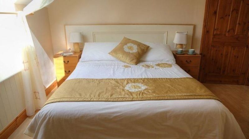 Ashfield House B&B Cong Dış mekan fotoğraf